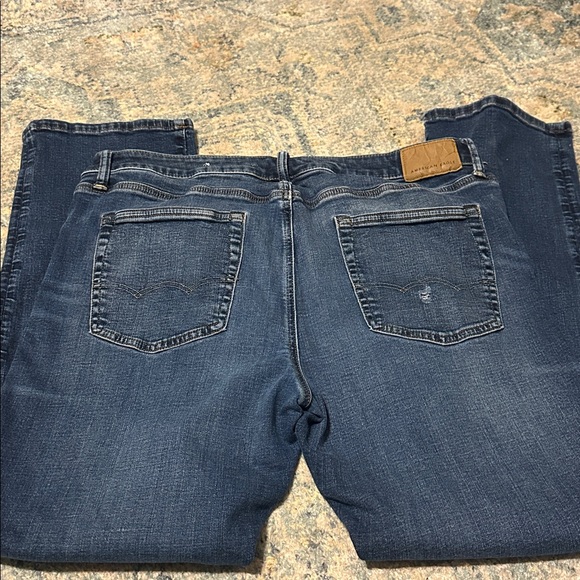 American Eagle Outfitters Dark Blue Jeans - Picture 5 of 5
